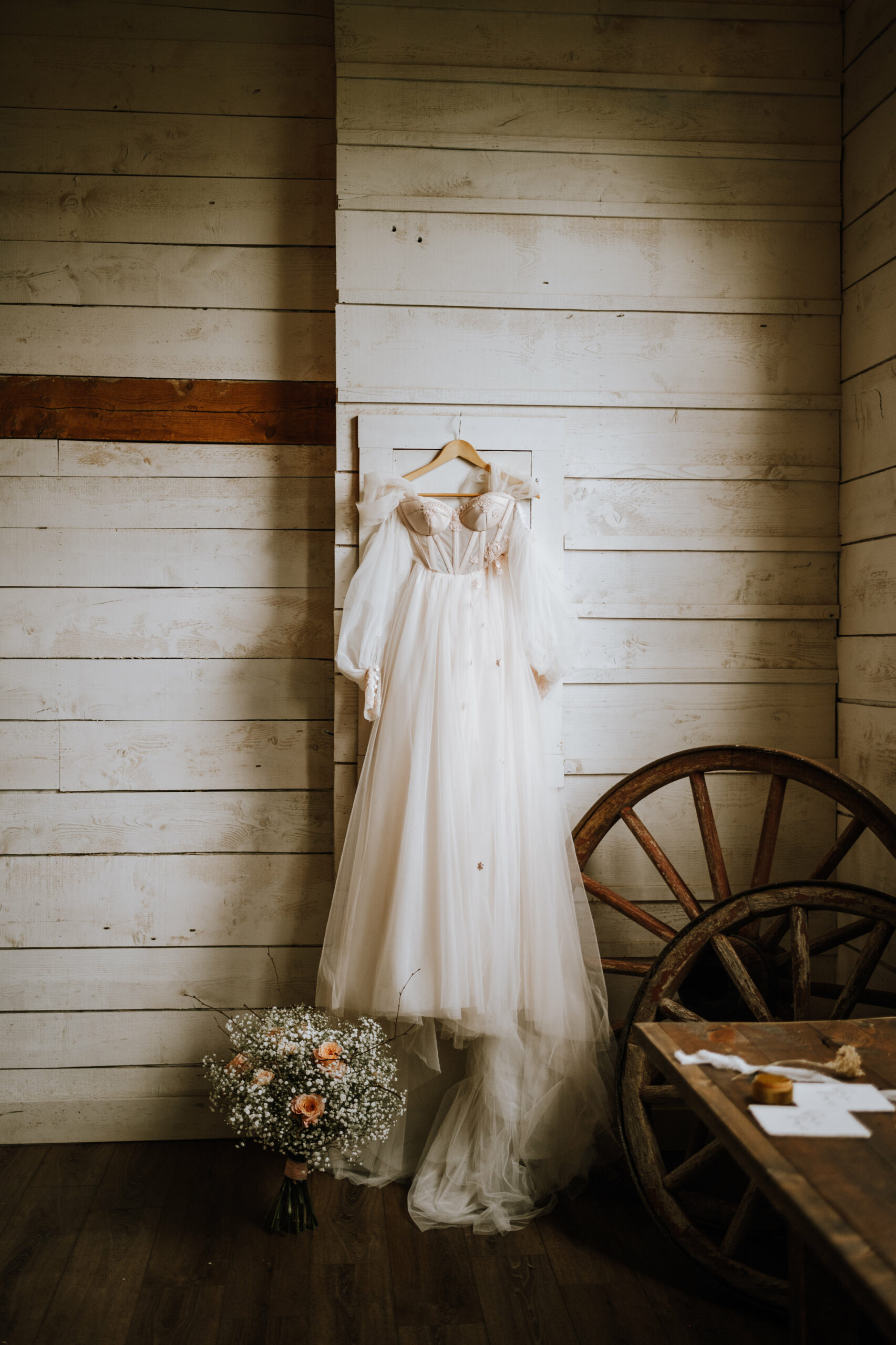 Wedding photographer in Prince Edward Island - Michaela Bell Photography