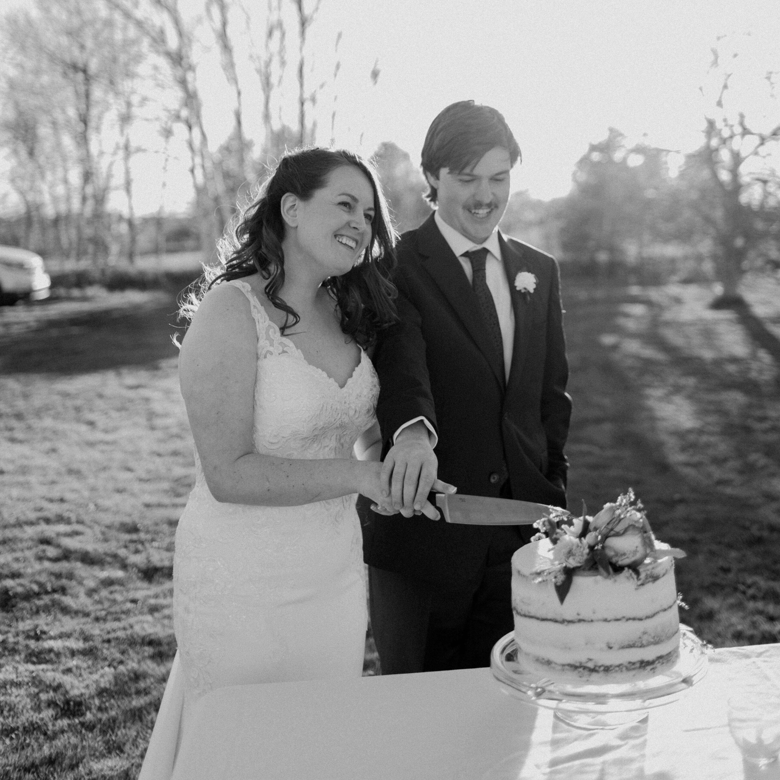 Wedding photographer in PEI - Michaela Bell Photography