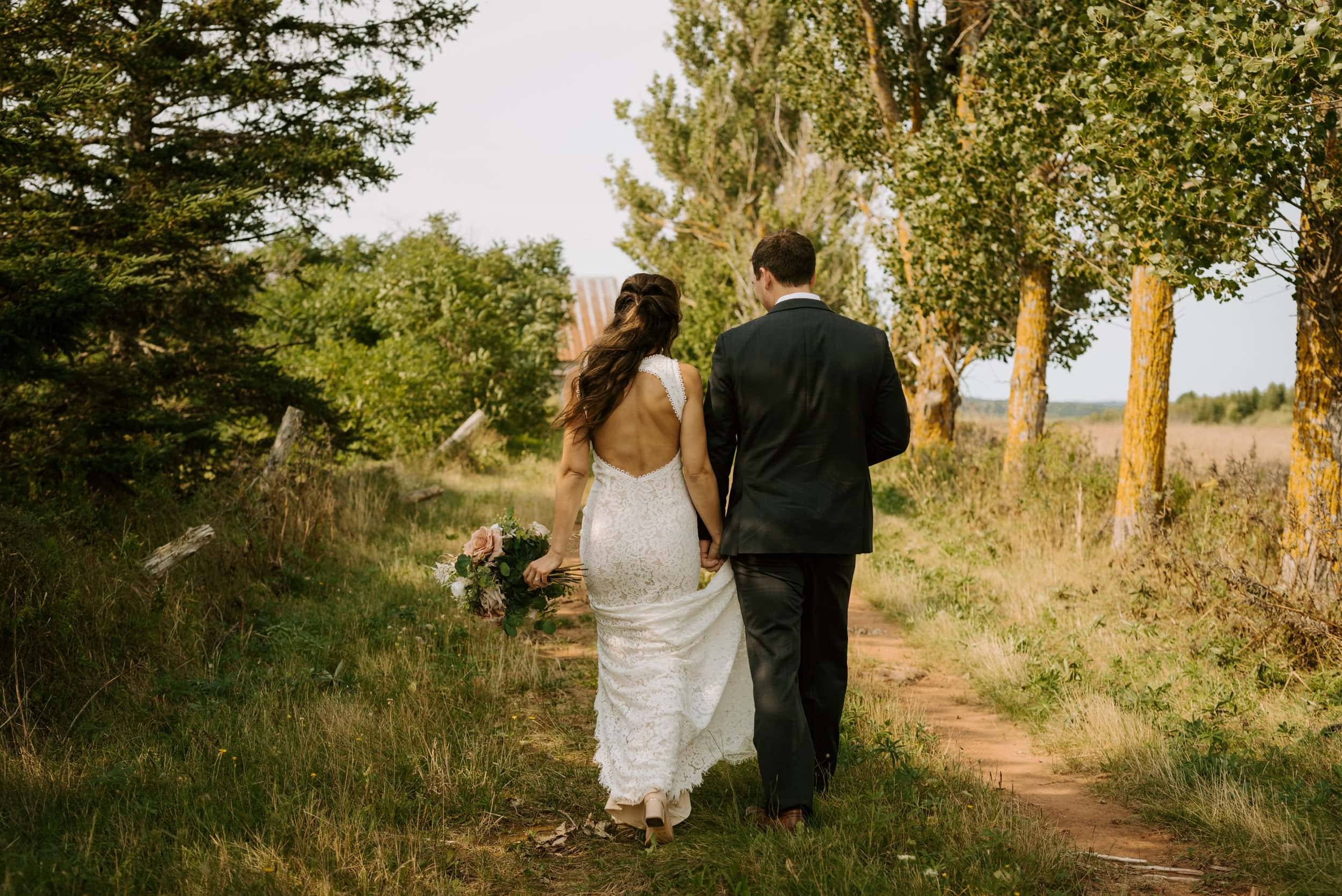Prince Edward Island wedding photographer - Michaela Bell Photography